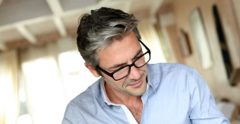 Premature Greying of Hair: A Dermatologist’s Insight