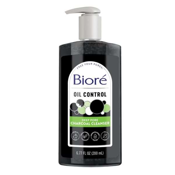 Bioré Charcoal Acne Clearing Cleanser